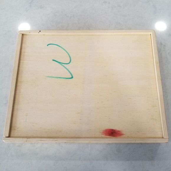 Melissa and Doug stencil kit preowned - Picture 3 of 12